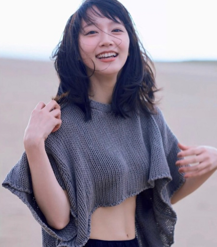 吉岡りほ2.png