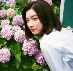 永野芽郁 .png